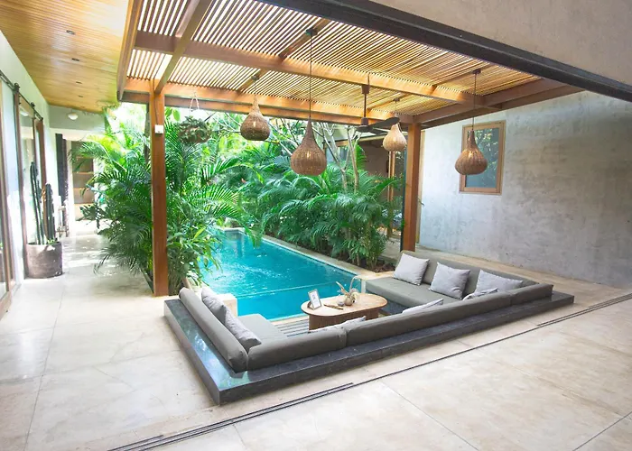 Suyai - Private Pool & Concierge Service