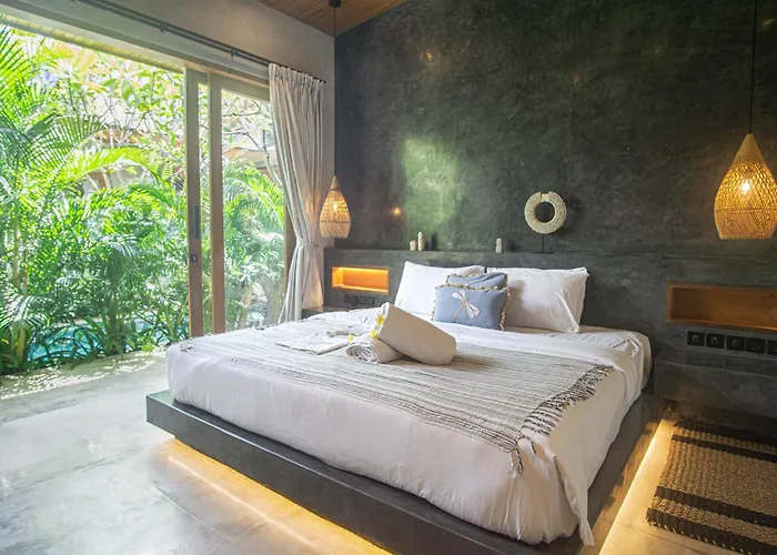 Suyai - Private Pool & Concierge Service * Uluwatu