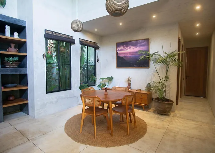 Suyai - Private Pool & Concierge Service * Uluwatu