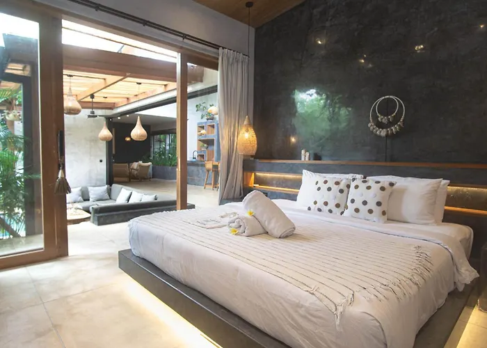 Villa Suyai - Private Pool & Concierge Service Uluwatu