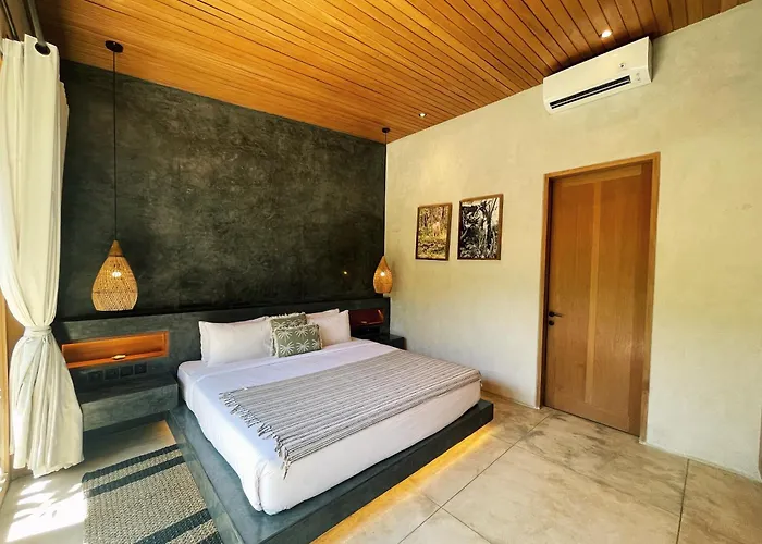 Suyai - Private Pool & Concierge Service